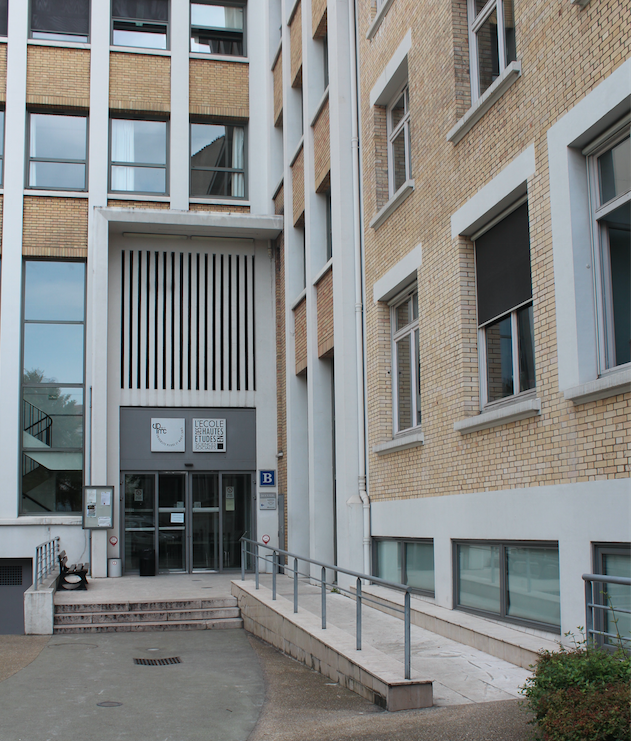 Photo Collin Benedict EHESS entrance